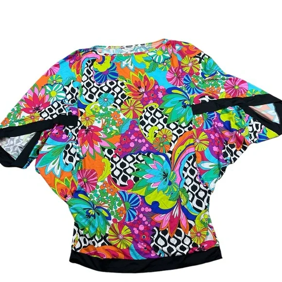 TRINA TURK: Women's Balboa Tunic Swimsuit Cover-Up -Size Small - Picture 6 of 10